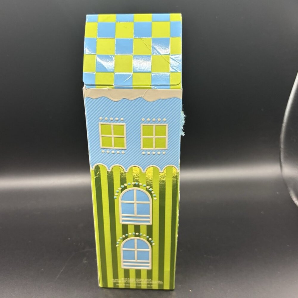 Bath & Body Works Foot Care Routine Gift Set Socks Cream Pumice Stone Christmas - Picture 3 of 14